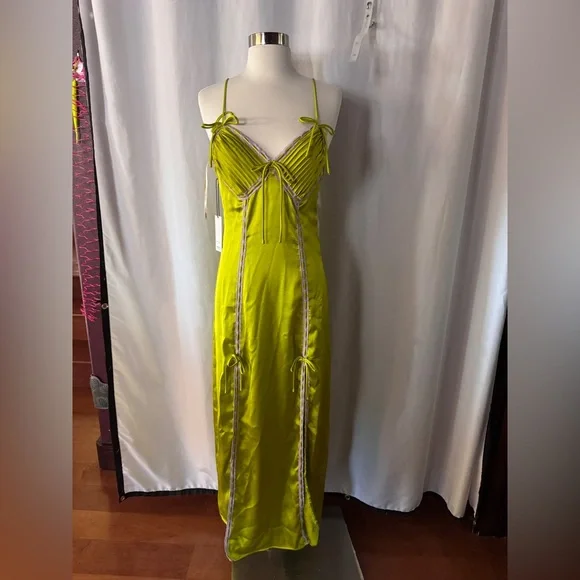Betsey Johnson Lime Green Slip Dress with Lace Trim size XS - Picture 4 of 10
